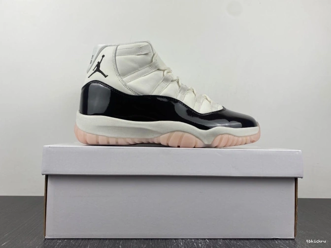 Rep TBK 11 Jordan Neapolitan WMNS Air AR0715-101 0701
